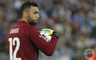 Man beard glove crowd people - david lazar free wallpaper for desktop