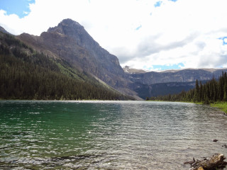 Mountain lake trees forest cloudy - a mountain lake free wallpaper