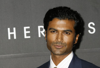 Vanitas nyc man suit photo - jayison devadas free wallpaper for desktop