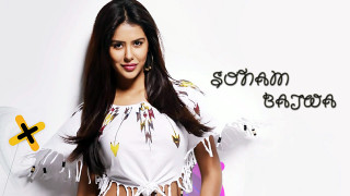 Woman white top yellow black - word free wallpaper for desktop