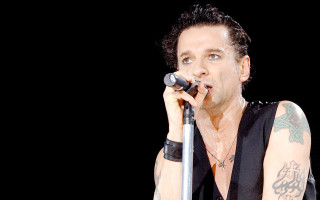 Man microphone tattoo singing blackhair - private free wallpaper