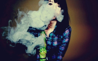 Woman smoking cigarette tie neck - a woman smoking free wallpaper for desktop