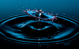 Blue liquid droplet water black - macro photography free wallpaper