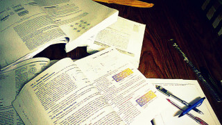 Papers pen table academic art - hard free wallpaper