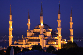 Large building spires night city - altoon sultan free wallpaper for desktop
