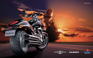 Motorcycle parked sunset clouds red - rim light free wallpaper for desktop