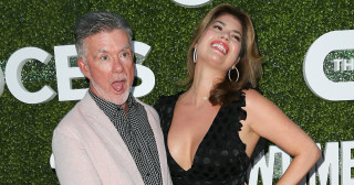 Man woman red carpet green - a picture together free wallpaper