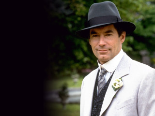 Man suit tie flower lapel 2 - david brewster free wallpaper for desktop