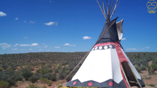 Teepee desert sky clouds background - ecological art free wallpaper