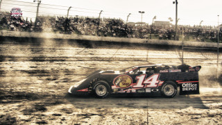 Dirt race car track crowd - the stand behind free wallpaper for desktop