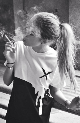 Woman smoking cigarette bench city - free aesthetic wallpaper for mobile