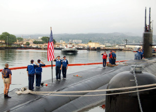 Group people boat water flag - the water next free wallpaper