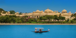 Boat people lake domed building - panoramic view free wallpaper