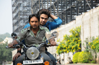 Men motorcycle city street building - ella guru free wallpaper