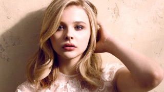 Blonde woman posing hand on - celia fiennes free wallpaper for desktop