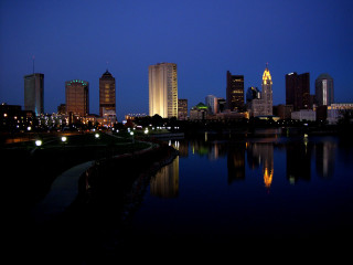 City skyline night lake bridge - free city wallpaper for desktop