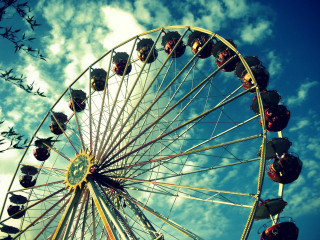 Ferris wheel sky background clouds - kodachrome free wallpaper