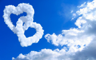 Heart shaped cloud blue sky 10 - the shape of a heart free wallpaper
