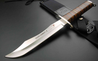 Knife wooden handle black strap - a black case free wallpaper