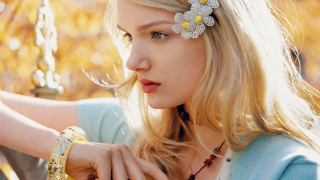 Woman flower hair bracelet tree 2 - emma geary free wallpaper