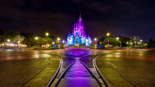 Train track castle night lights - purple free wallpaper