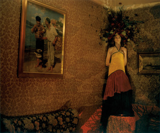 Woman yellow top black skirt - a yellow top free wallpaper