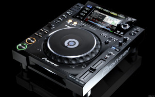 Dj turntable controller black surface - a black surface free wallpaper for desktop