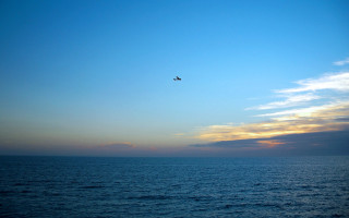 Plane ocean sunset dawn flying - fitz henry lane free wallpaper
