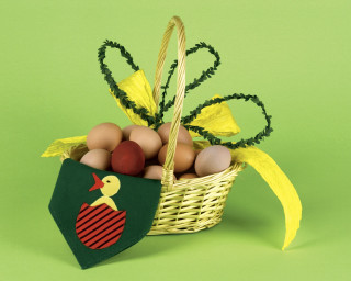 Basket eggs flag ducky yellow - ducky free wallpaper