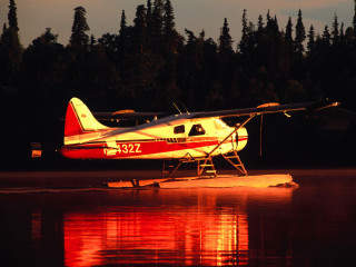 Small plane water night time 4 - the wing free wallpaper