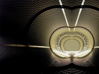 Large metal object circular design 3 - anish kapoor free wallpaper for desktop