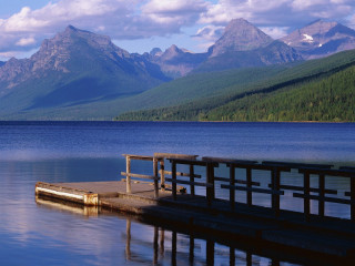 Dock lake mountains water foreground 2 - a dock in the foreground free wallpaper