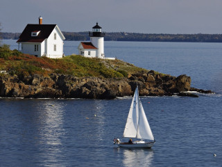 Sailboat lighthouse rockyisland beautifulscenery precisionism 2 - a lighthouse in the background free wallpaper