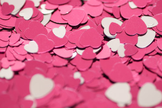 Pink white hearts table background - a pile free wallpaper