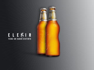 Beer bottles black gray background - ceferí olivé free wallpaper