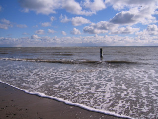 Beach waves pole water cloudy - dirck de bray free wallpaper