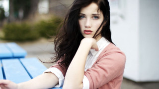 Woman sitting blue bench arms - pale free wallpaper for desktop