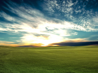 Green field blue sky clouds 32 - a green field free wallpaper for desktop
