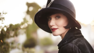 Woman black hat coat red - a picture in a park free wallpaper