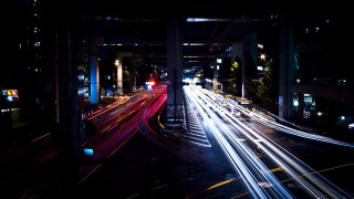 City street traffic night long - lot of traffic free wallpaper