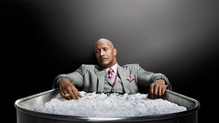 Man in suit ice tub - his hip free wallpaper for desktop