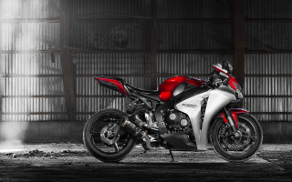 Red white motorcycle garage building - studio photography free wallpaper