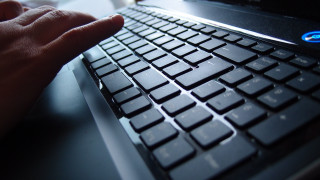 Person typing computer keyboard hand - the keyboard free wallpaper