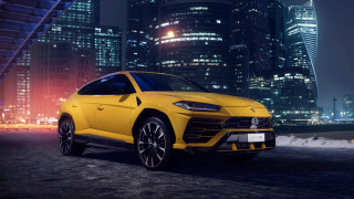 Yellow lamb suv city night - the building free wallpaper for desktop