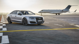 Silver car runway jet airliner - the runway free wallpaper