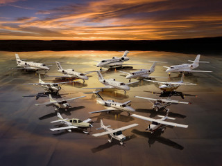 Planes tarmac sunset dawn sky - a group of planes free wallpaper