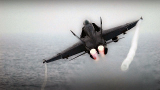 Fighter jet ocean missile white - a fighter free wallpaper